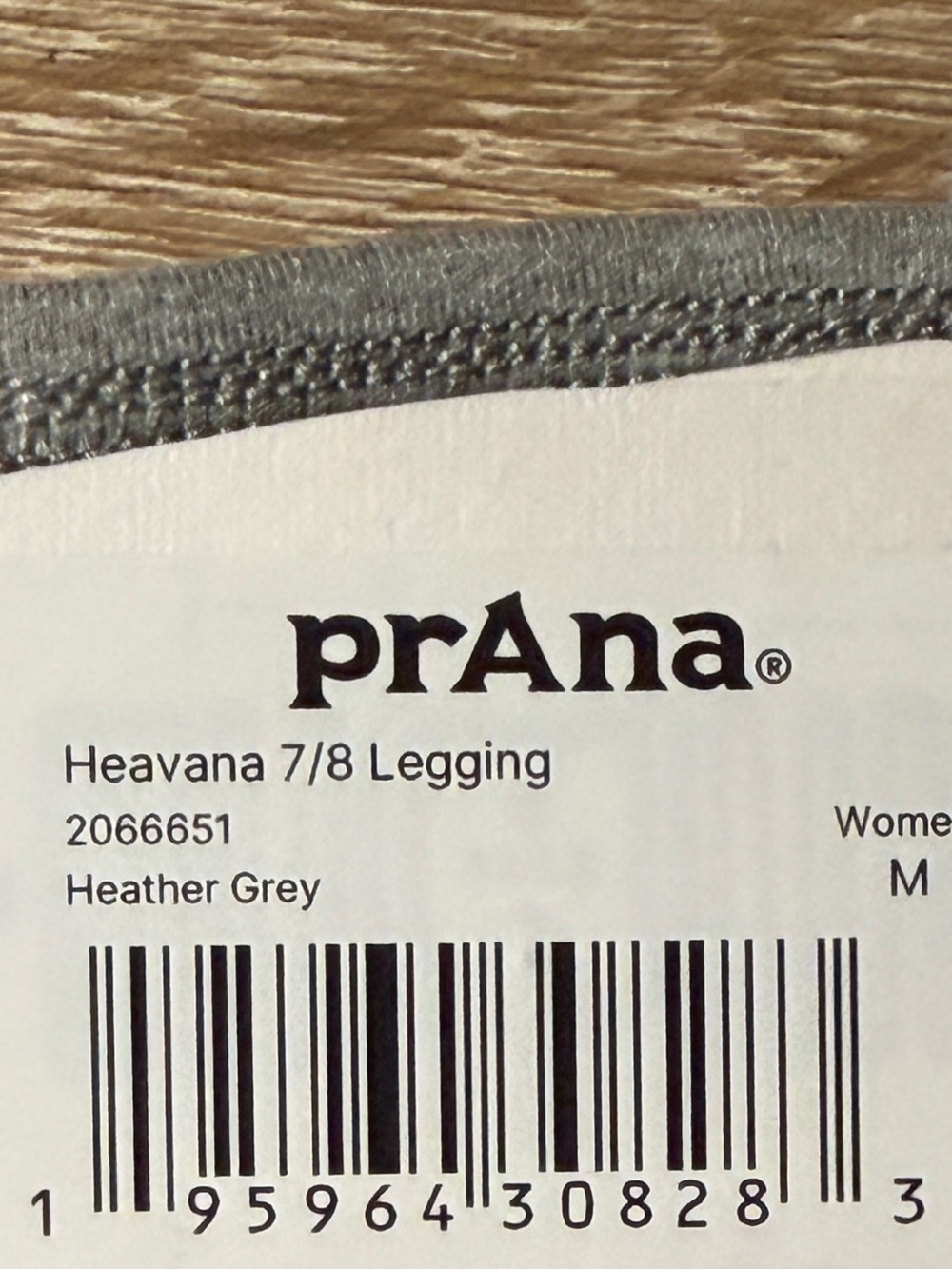 prAna Heavana 7/8 Leggings Light Heather Grey NWT M - Picture 4 of 4